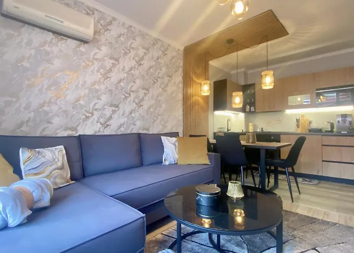 Апартаменты Valencia *